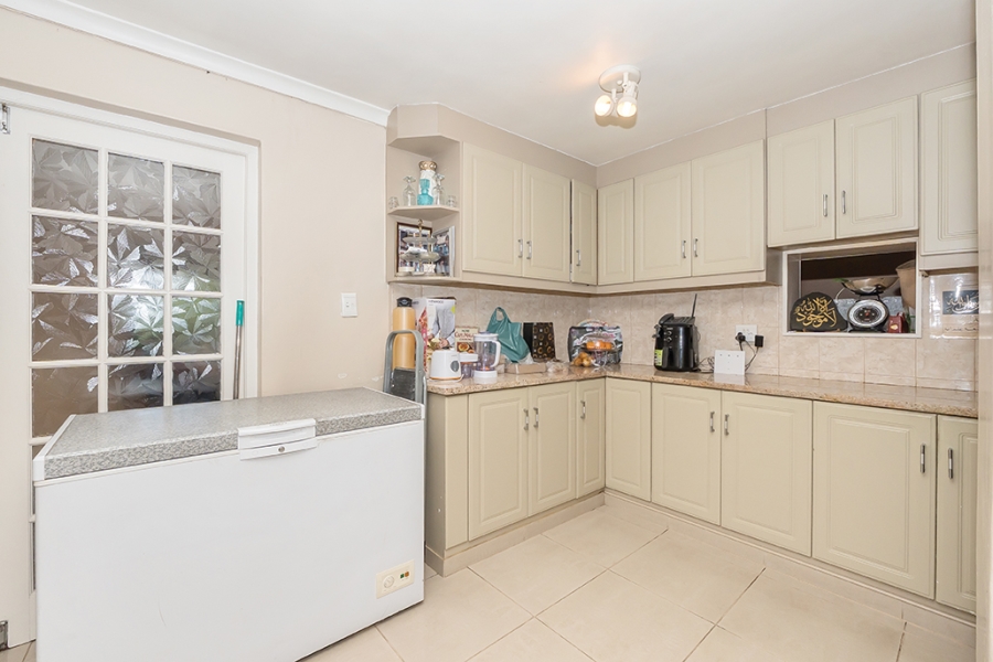 3 Bedroom Property for Sale in Ottery Western Cape